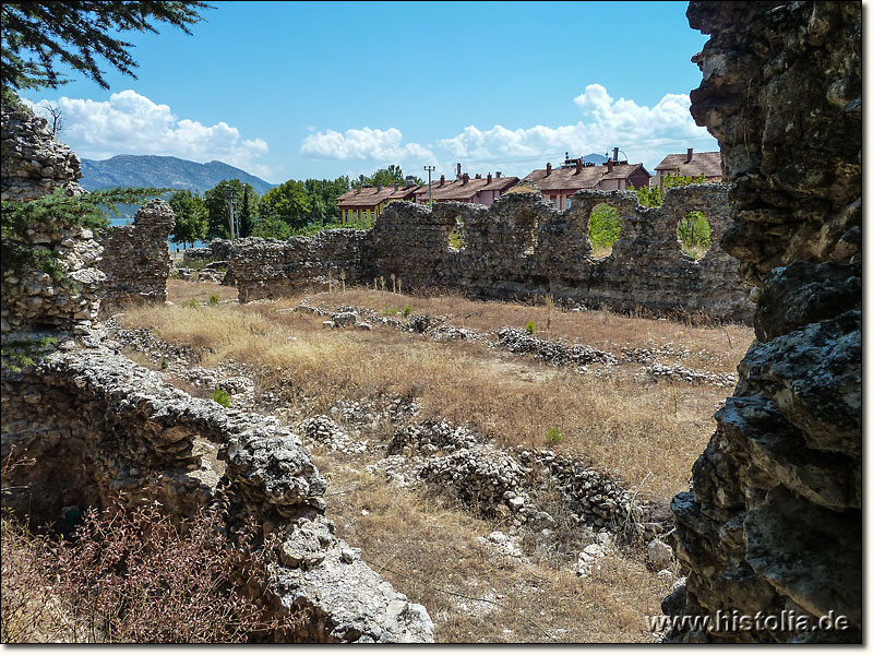 Karawanserei Egirdir-Han in Pisidien - Blick von 'Hinten' in den einst überdachten Teil der Karawanserei