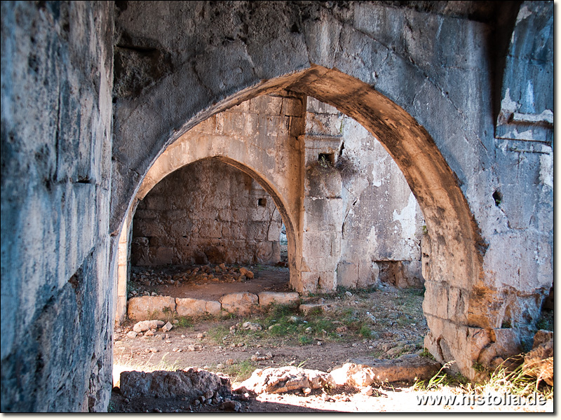 Karawanserei Evdir-Han in Pisidien - Gewölbe neben dem Hauptportal