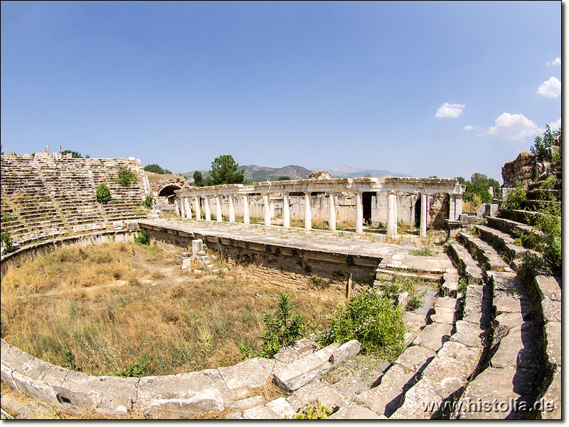 Aphrodisias in Karien - Das große Theater von Aphrodisias