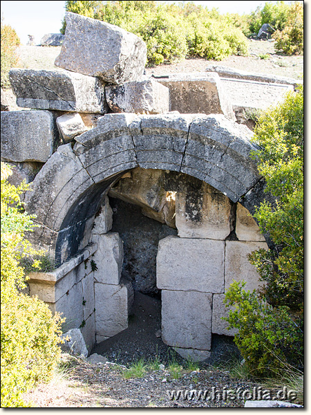 Kibyra in Karien - Kleines Aedicula-Grabmal in der Nekropole südlich des Stadions