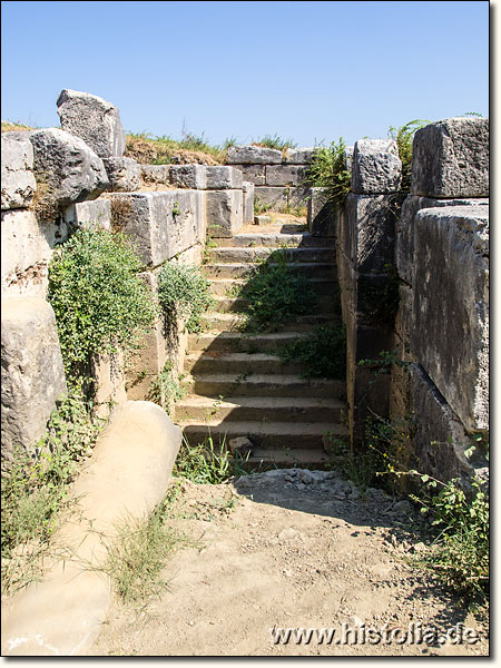 Magnesia in Karien - Ein Treppenaufgang zu den großen Bädern von Magnesia