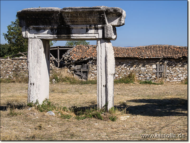 Stratonikeia in Karien - Tor zum Bereich der römischen Bäderanlagen von Stratonikeia