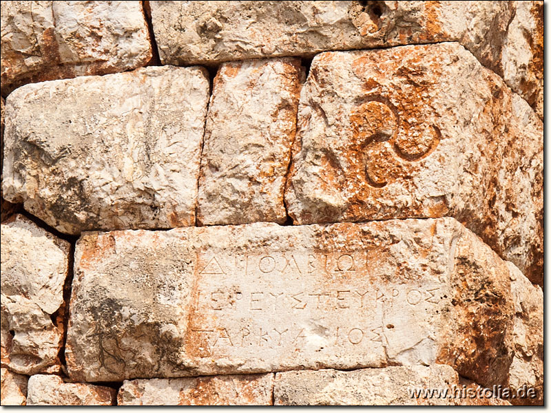 Kanytelleis in Kilikien - Das olbische Zeichen (Triskelis) am hellenistischen Wachturm von Kanytelleis