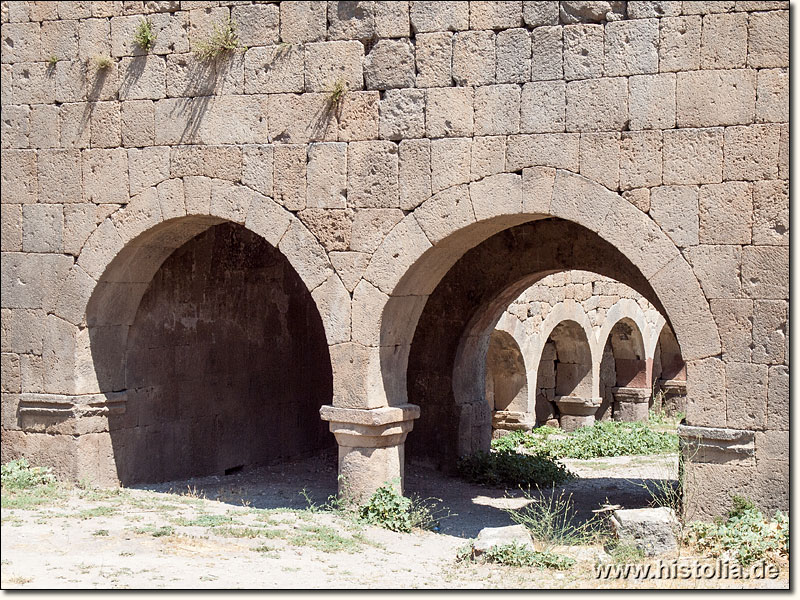 Barata in Lykaonien - Eingangsbereich und Narthex von Basilika 1