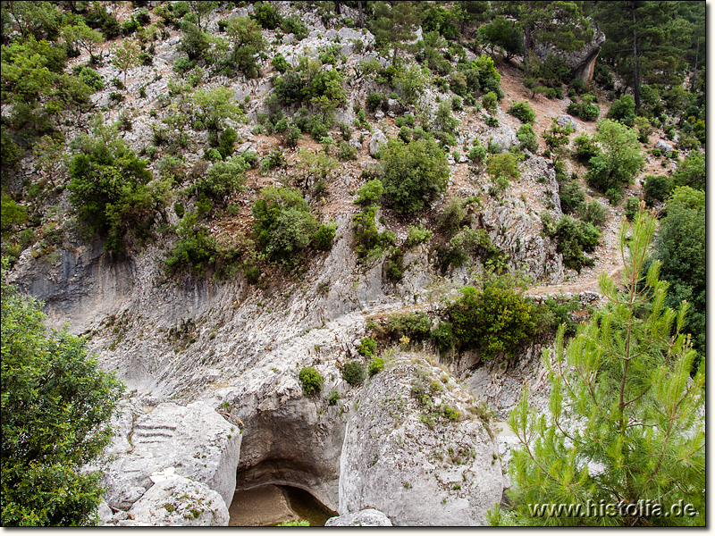 Dereagzi-Kalesi in Lykien - Felsentreppe, Beginn des antiken Weges durch das Myros-Tal nach Myra