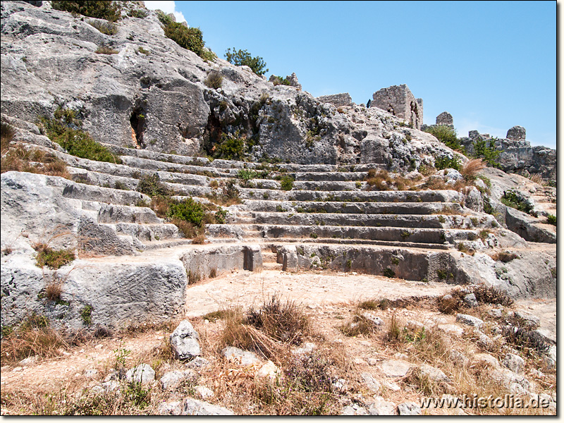 Simena in Lykien - kleines hellenistisches Theater in der byzantinischen Festung