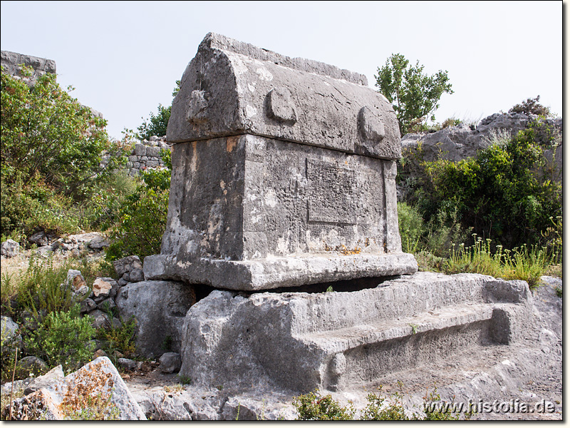 Teimiussa in Lykien - römischer Sarkophag mit Sitzbank