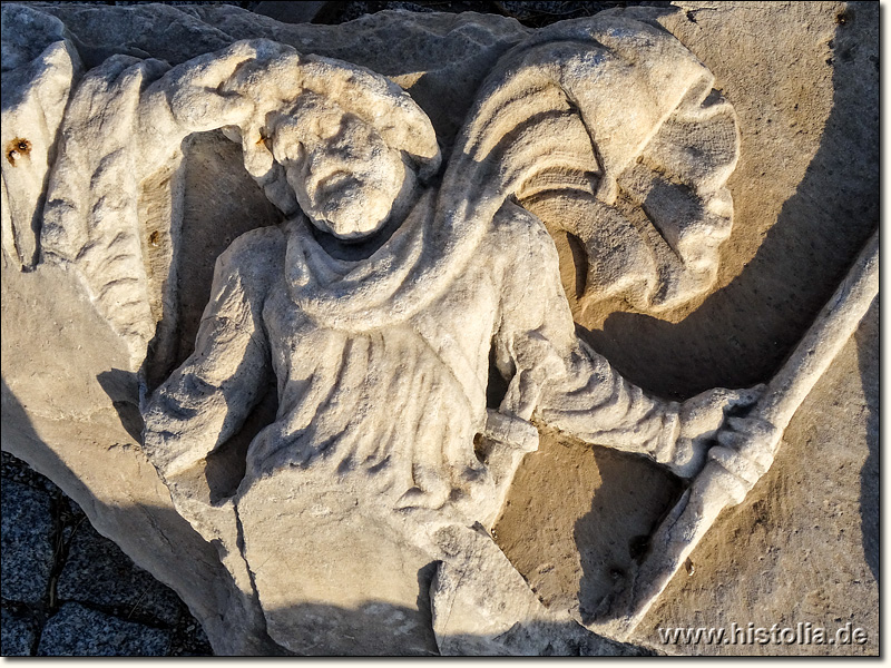 Museum von Aydin - Relief des giechischen Gottes Poseidon im Garten des Museums von Aydin
