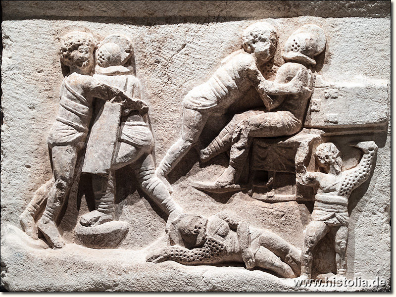 Museum von Burdur - Ein Relief mit kämpfenden Gladiatoren aus Kibyra