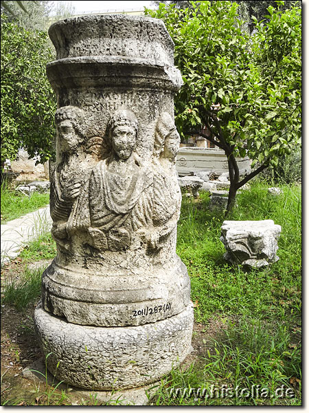 Museum von Silifke - Ein römisch/byzantinischer Altar-Stein aus Seleukeia