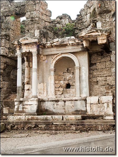 Side in Pamphylien - Hadrians-Brunnen