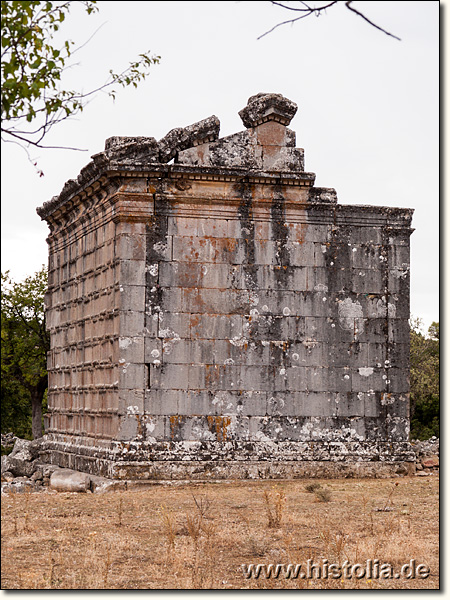 Adada in Pisidien - Rückseite des Kaiserkult-Tempels
