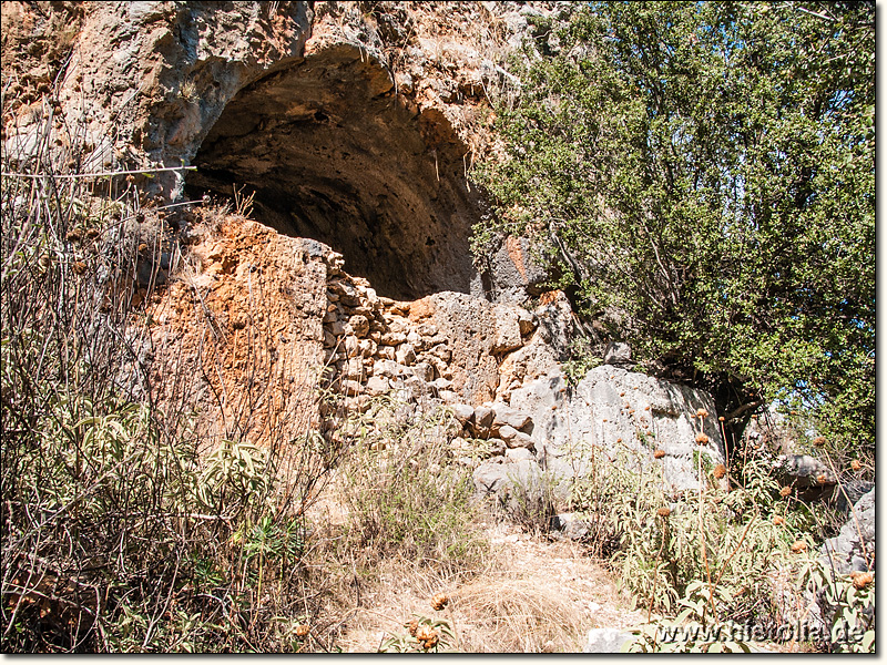 Trebenna in Pisidien - Monumentales Grab und Sarkophag aus der West-Nekolpole