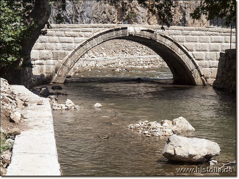 Tymbriada in Pisidien - Restaurierte römische Brücke über den Eurymedon (Köprü-Çay)