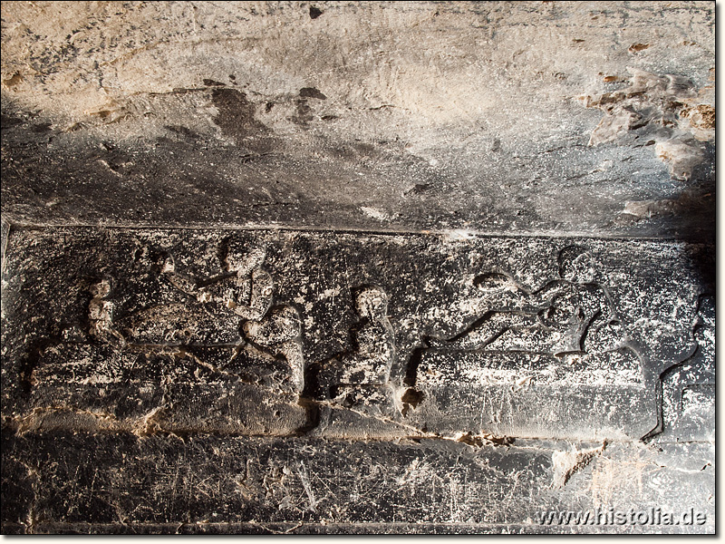 Grabmal bei Bezirgan in Lykien - Relief mit Totenmahl-Darstellung auf der rechten Seitenwange